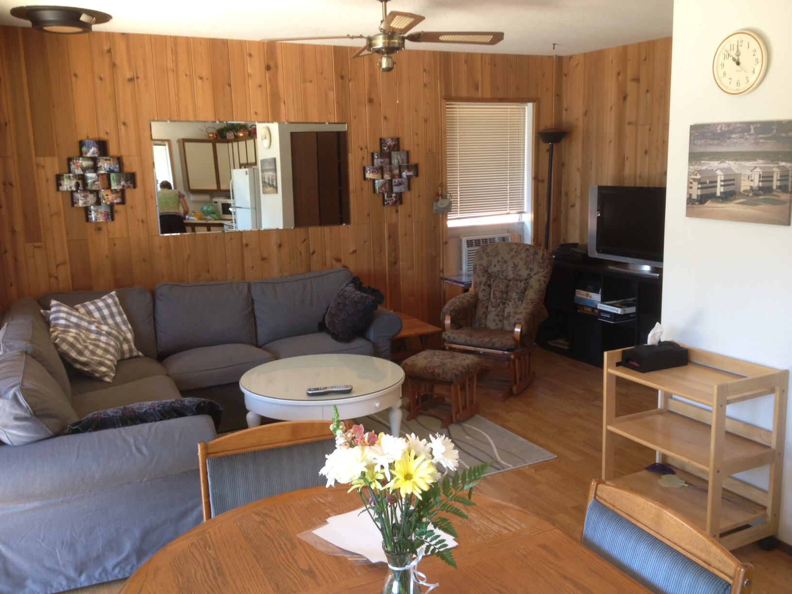 Cabin 45 Living Room